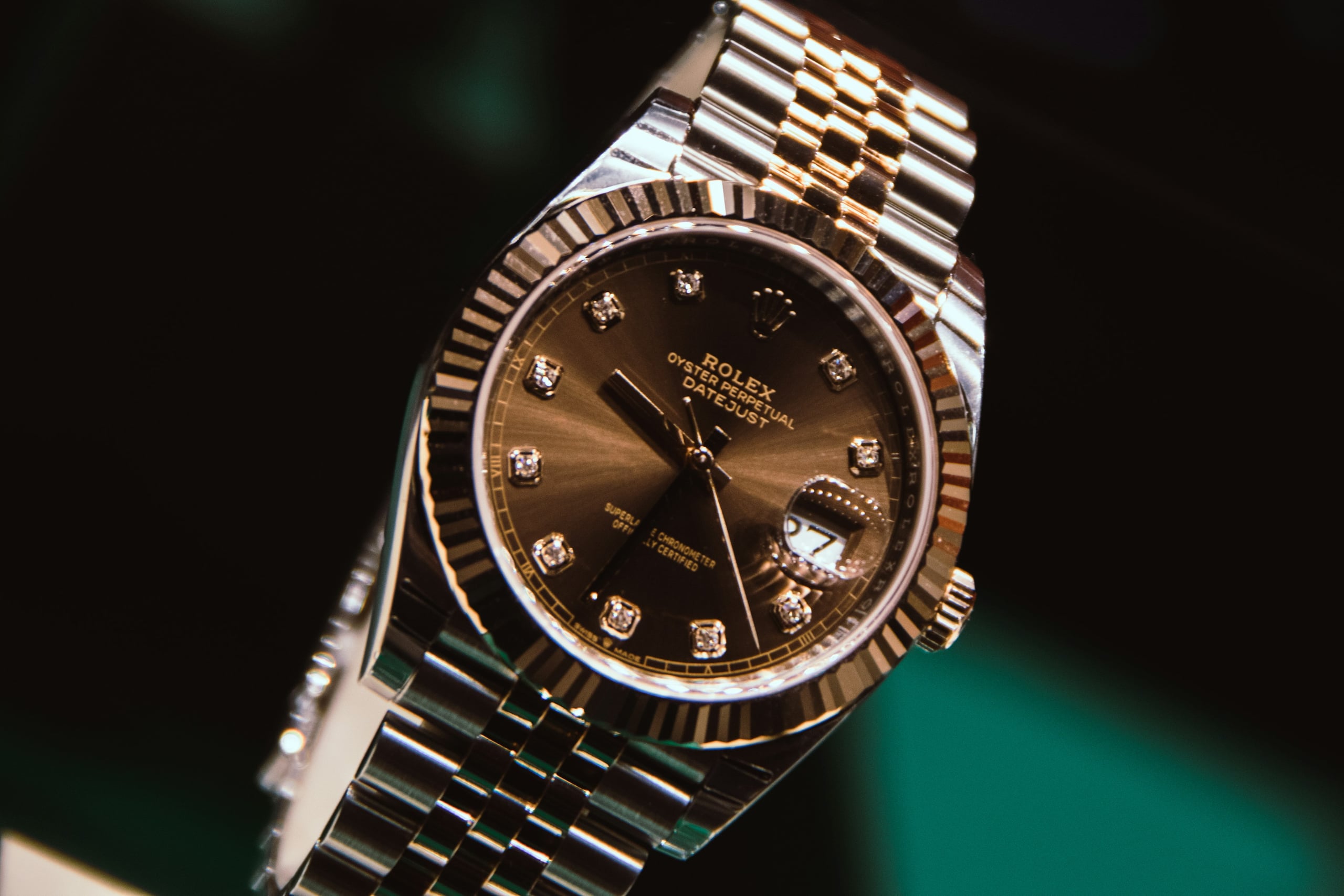 Jubilee bracelet of a two-tone Rolex Datejust in warm light